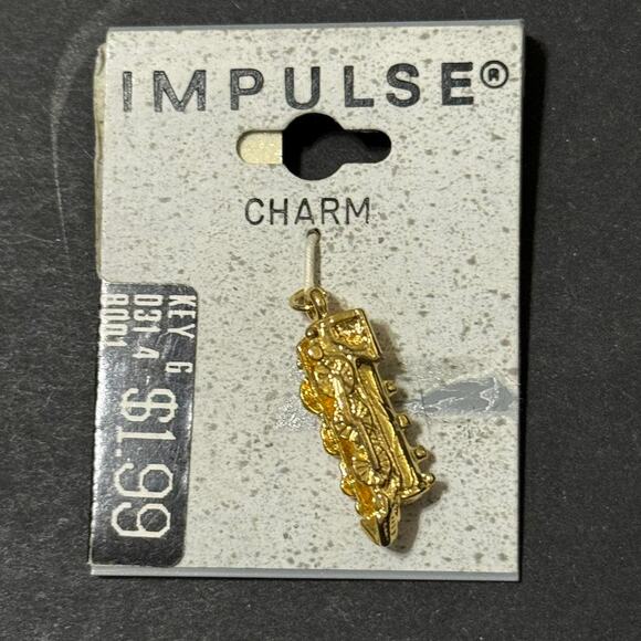 Vintage Impulse Train Charm Gold Tone - Picture 1 of 4